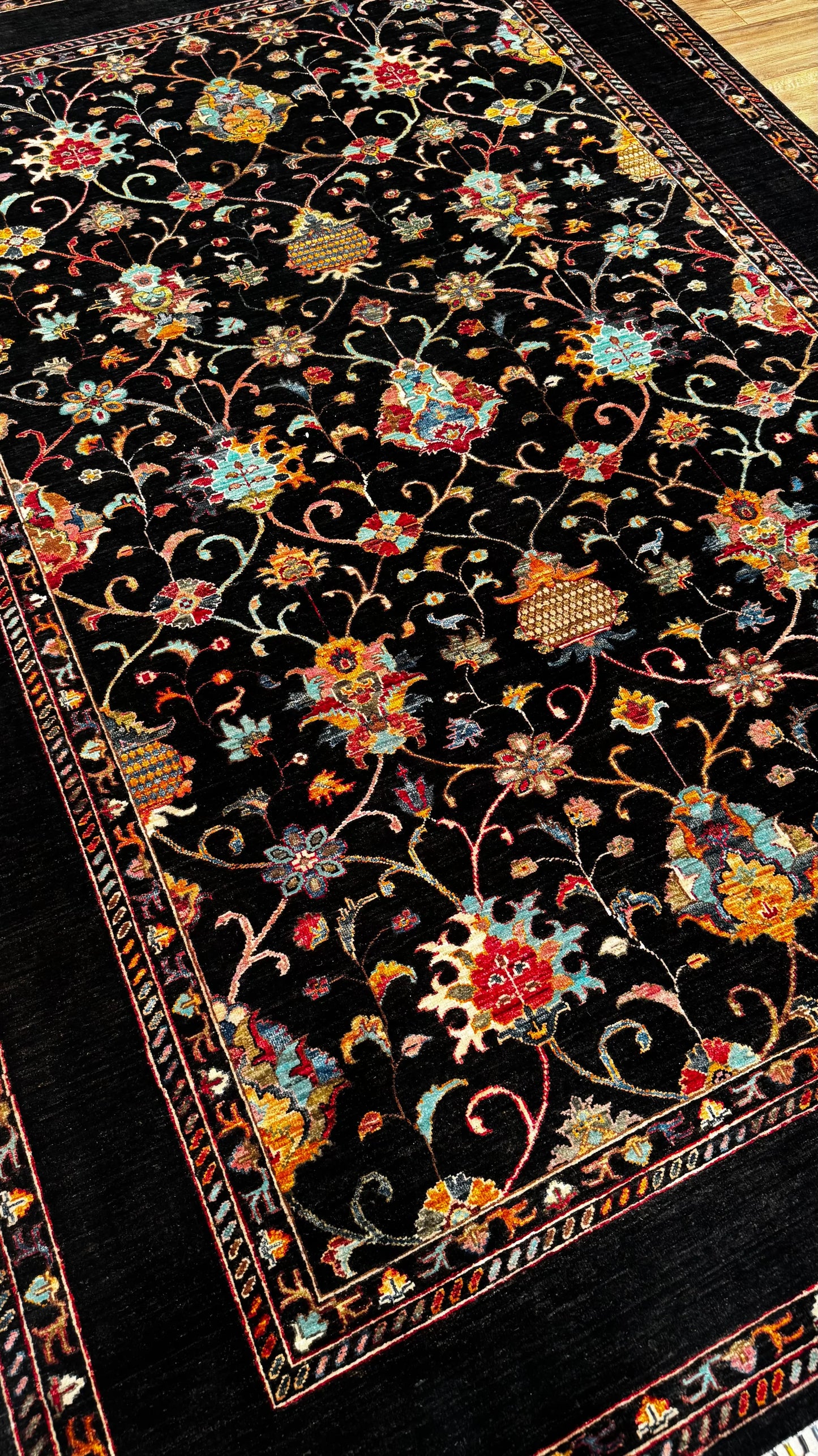 Sultani Binbirgece Original Hand Woven Black Vegetable Dyed Wool Carpet 210x299 6.28 Square Meters - 7x10 ft
